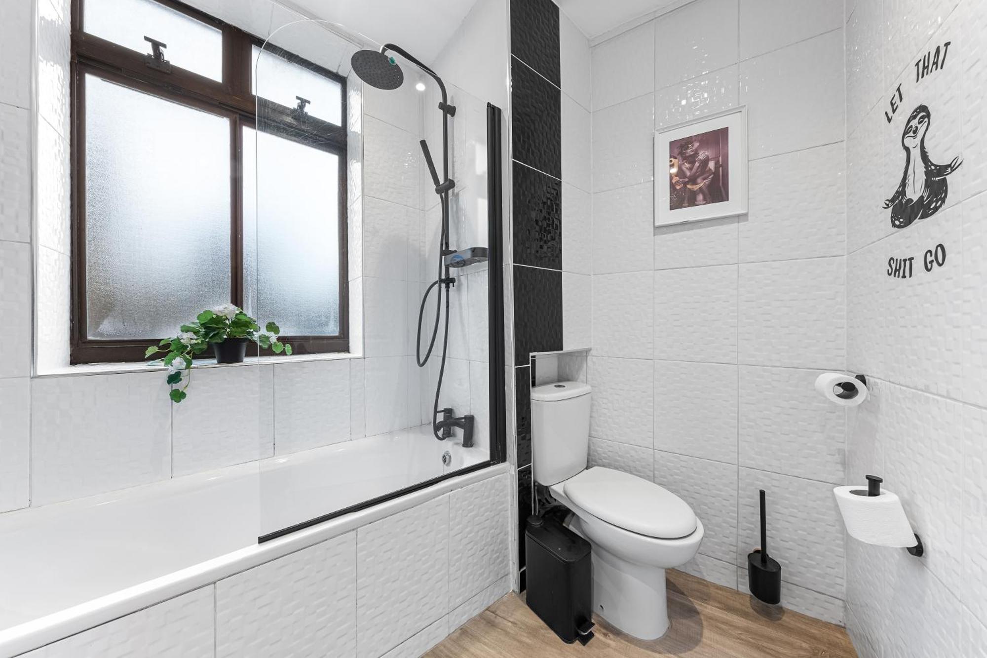 Stylish, Fully Equipped Beside Hyde Park